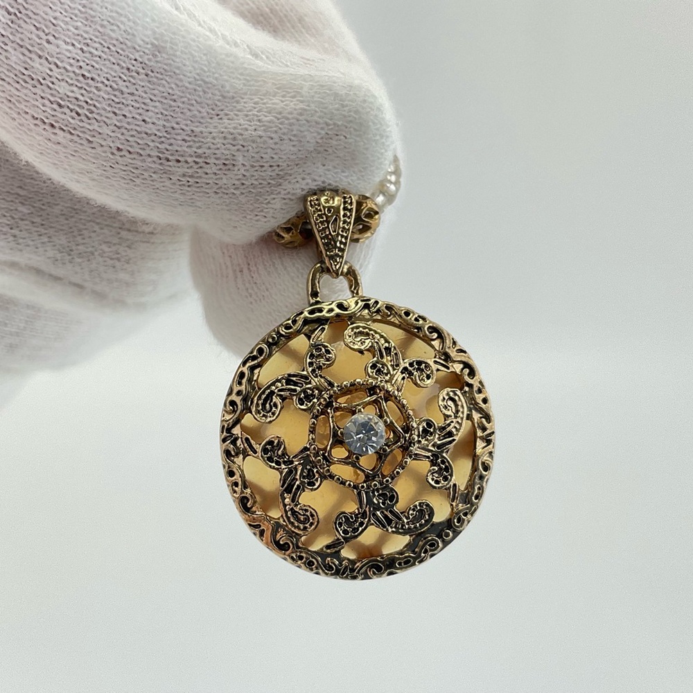 Host Pick! Antique Gold Filigree Pendant Necklace With Aurora Borealis Crystals - Picture 10 of 13
